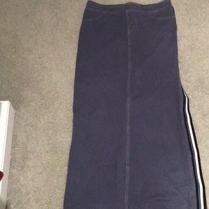 Hard tail racer stripe skirt! Excellent condition no flaws!